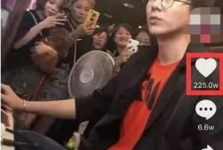 抖音最近好多娱乐圈吃瓜博主,抖音博主揭秘幕后风云